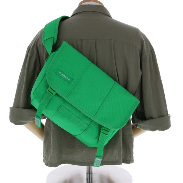 Timbuk2 クラシックメッセンジャー Xs Leaf ティンバックツー 鞄通販バッグフリーク 財布 ビジネスリュック メッセンジャーバッグ全品送料無料 ギフト対応 財布 リュック メッセンジャーバッグ専門店